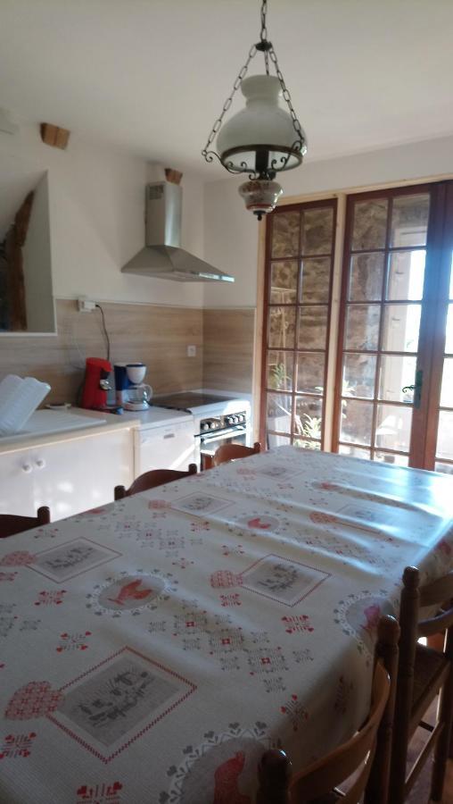 La Ferme Du Crie Bed and Breakfast Chaudeyrolles Εξωτερικό φωτογραφία
